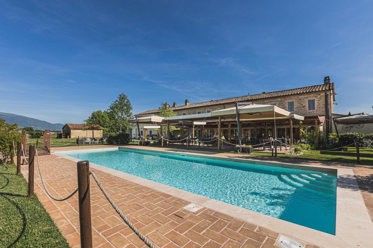 Favorita Food&Wine Resort Бастия-Умбра Экстерьер фото