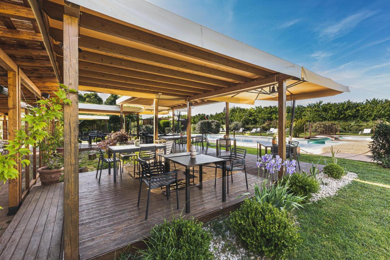 Favorita Food&Wine Resort Бастия-Умбра Экстерьер фото