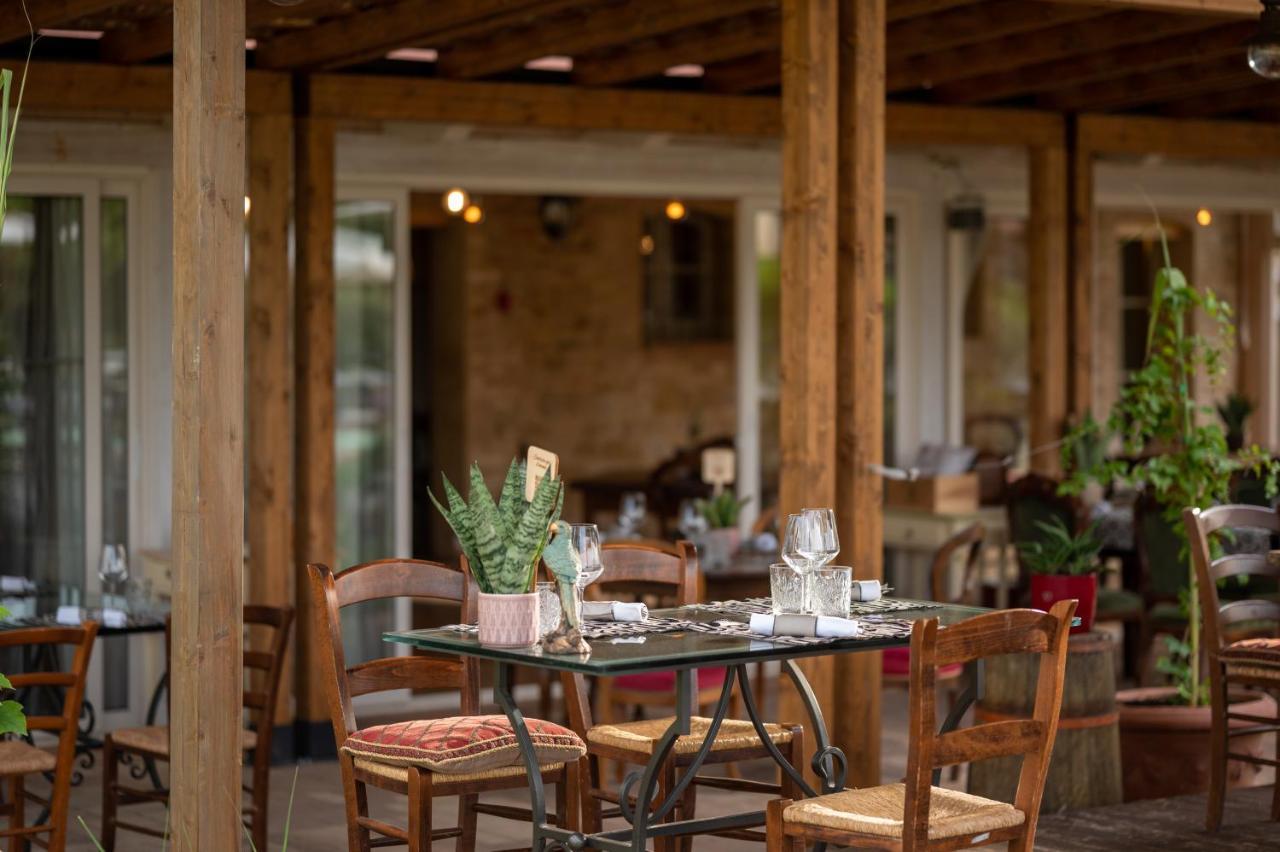 Favorita Food&Wine Resort Бастия-Умбра Экстерьер фото